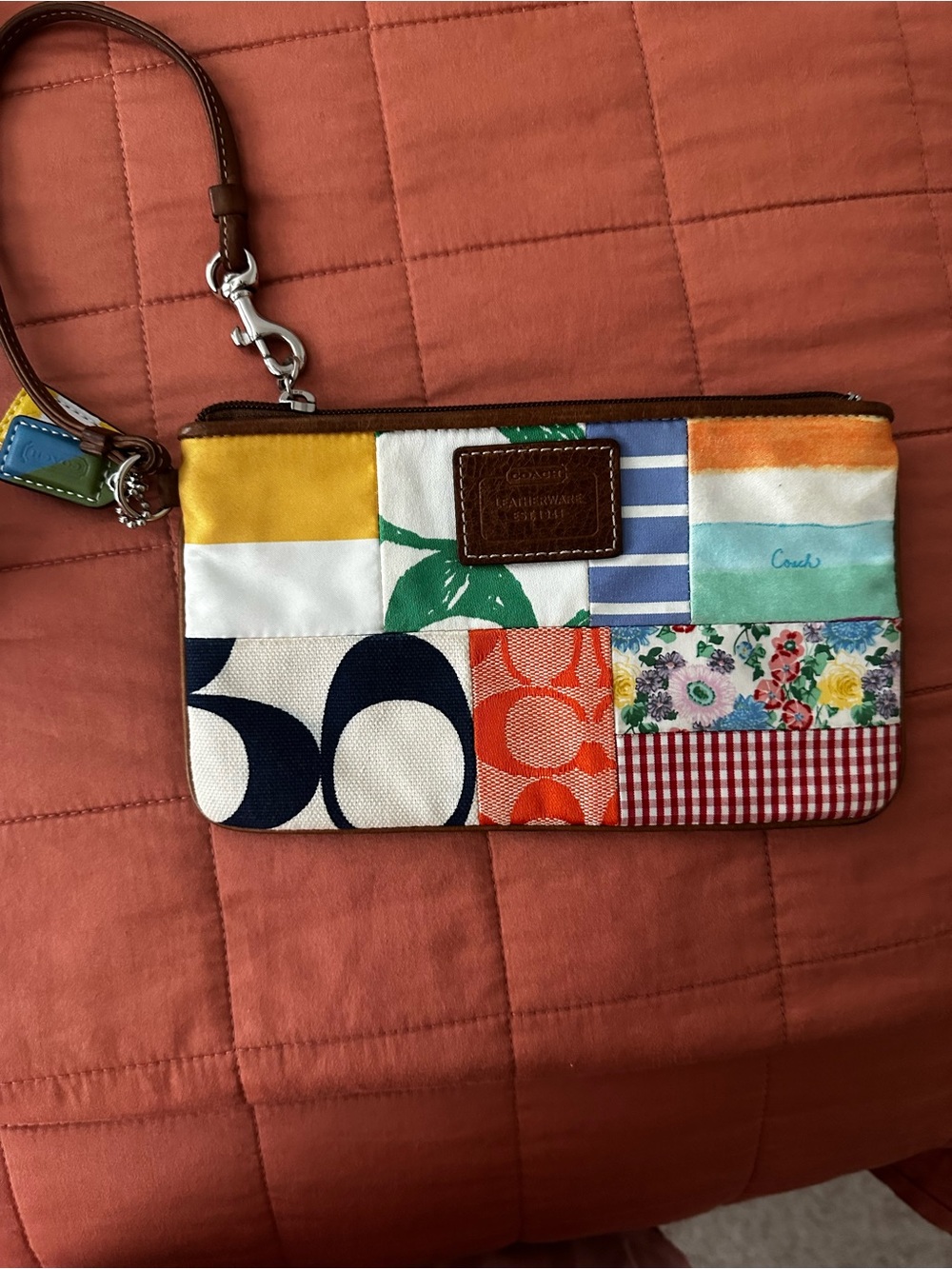 Coach Multicolor Patchwork Shoulder Bag with Matching Wristlet - Picture 3 of 13